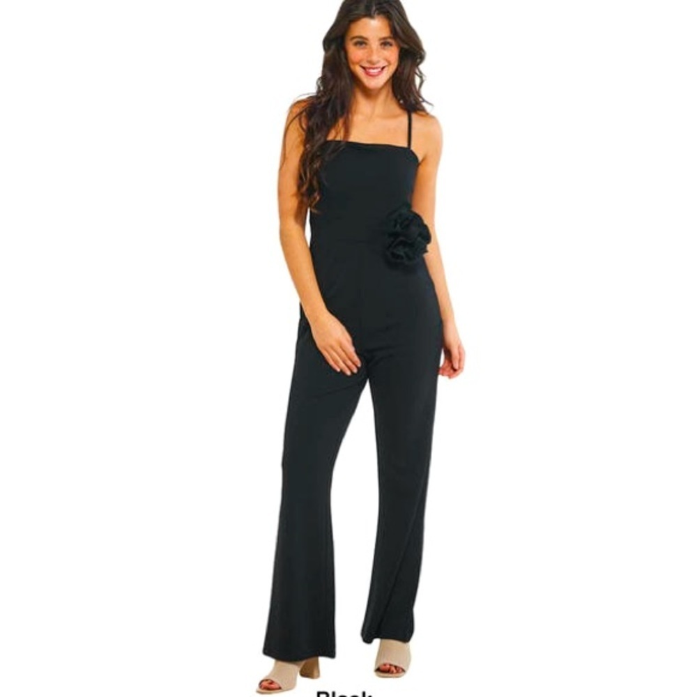Black Jumpsuit​​